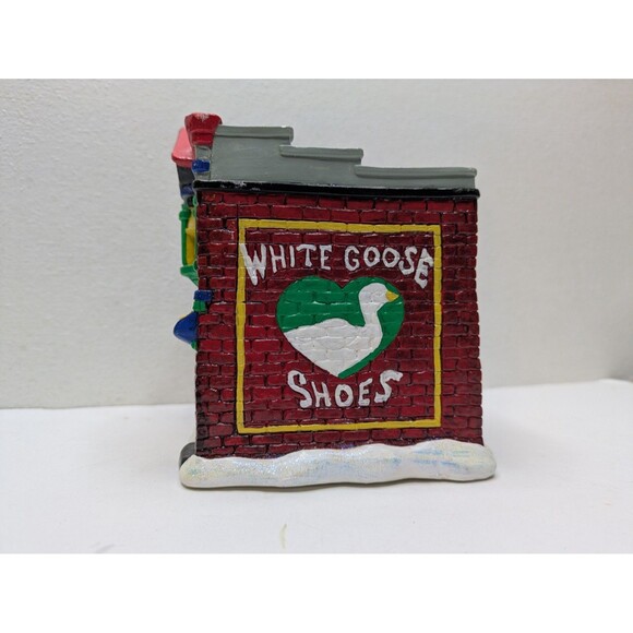 California Creations Wee Crafts ANTIQUES PAINTED Christmas Village Vintage - Picture 4 of 11